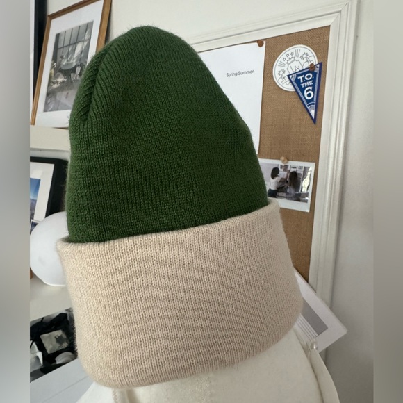 TNA Beanie - Picture 4 of 5